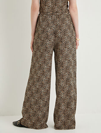 Leopar Desenli Pantolon Wide Leg Beli Bağcıklı Relax Fit