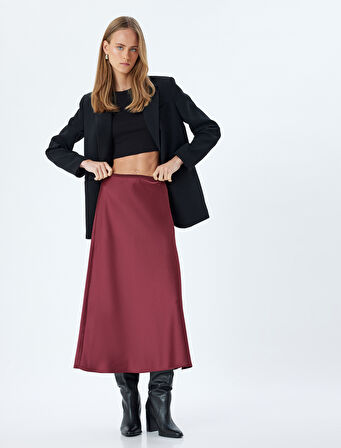 Midi Boy Saten Etek Slim Fit A Kesim