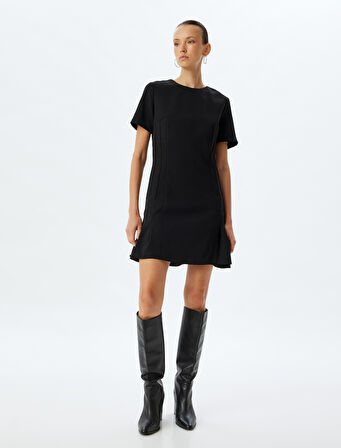 Fırfırlı Mini Elbise A Kesim Kısa Kollu Yuvarlak Yaka Krep Kumaş