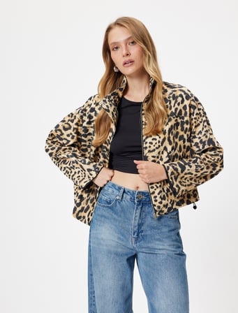 Leopar Desenli Ceket Dik Yaka Fermuarlı 
