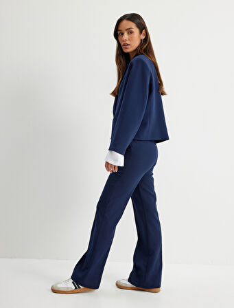 Regular Fit Nervürlü Düz Paça Kumaş Pantolon