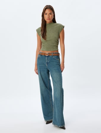Dik Yaka Kolsuz Tişört Slim Fit Dokulu