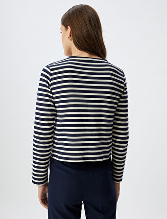 Yuvarlak Yaka Düğmeli Cep Detaylı Hırka