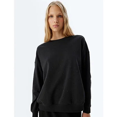 SWEATSHIRTS