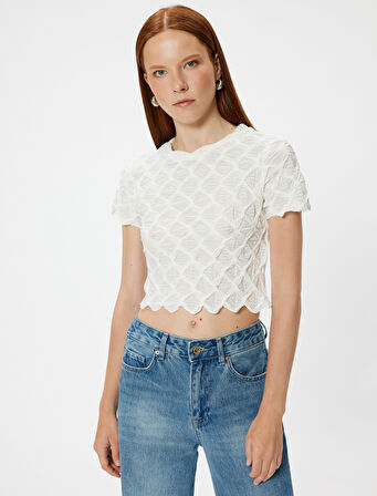 Dokulu Crop Tişört Asimetrik Kısa Kollu Yuvarlak Yaka Slim Fit 