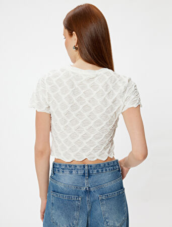 Dokulu Crop Tişört Asimetrik Kısa Kollu Yuvarlak Yaka Slim Fit 