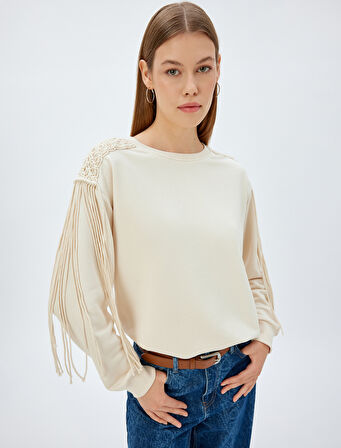 Püsküllü Sweatshirt Kroşe Detaylı Üç İplik  Yuvarlak Yaka Uzun Kollu 