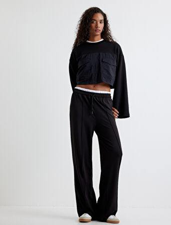 Crop Sweatshirt Paraşüt Kumaş Detaylı Rahat Kalıp
