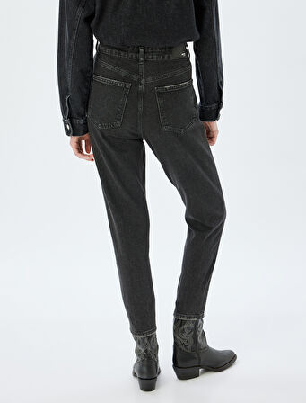 Mom Fit Kot Pantolon Standart Bel Kısa Paça Düğmeli Cepli Pamuklu - Mom Fit Jeans
