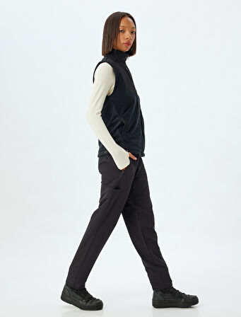 Jogger Eşofman Altı Kargo Cepli Beli Bağcıklı Fermuar Detaylı