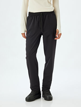 Jogger Eşofman Altı Kargo Cepli Beli Bağcıklı Fermuar Detaylı