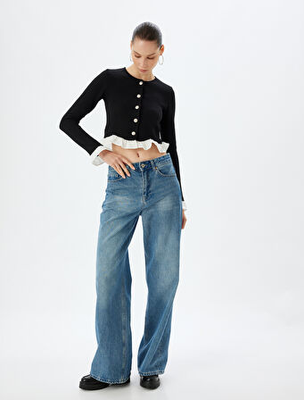 Crop Hırka Düğmeli Fırfır Detaylı Bisiklet Yaka Slim Fit