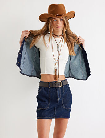 Korse Detaylı Crop Body Kısa Kollu Bisiklet Yaka Fitilli