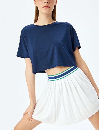 Crop Bisiklet Yaka Rahat Kesim Nefes Alan Spor Tişört