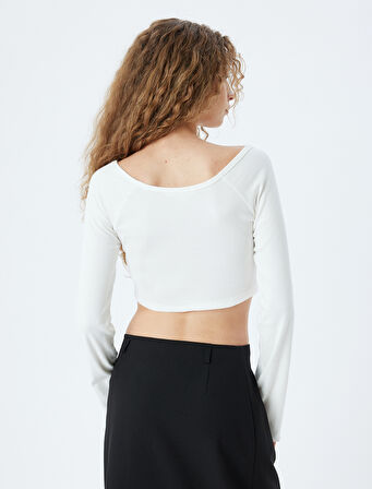 Crop Tişört İspanyol Kollu Slogan İşlemeli Kayık Yaka Fiyonklu Slim Fit