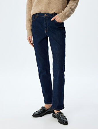 Slim Straight Fit Normal Bel Düğmeli Cepli Kot Pantolon - Slim Straight Jean