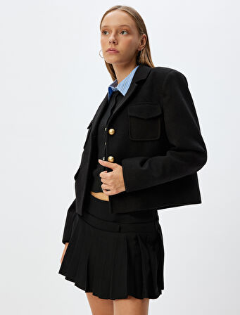 Mevsimlik Ceket Klasik Yaka Cep Detaylı Düğmeli