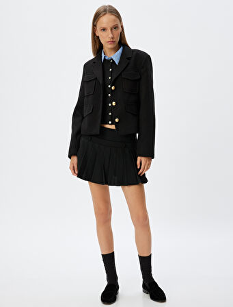 Mevsimlik Ceket Klasik Yaka Cep Detaylı Düğmeli