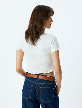 Crop Top Dokulu Kısa Kollu Bisiklet Yaka Slim Fit