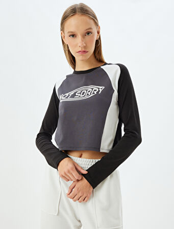 Crop Tişört Uzun Kollu Slogan Baskılı Renk Bloklu Bisiklet Yaka Slim Fit