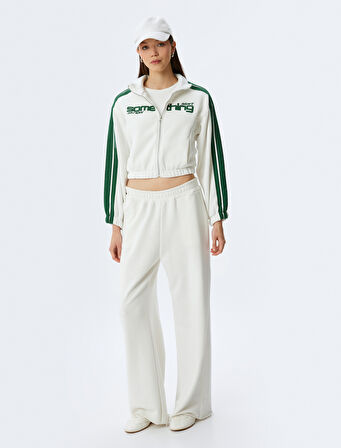 Crop Dik Yaka Biyeli Cep Detaylı Kolej Baskılı Fermuarlı Sweatshirt