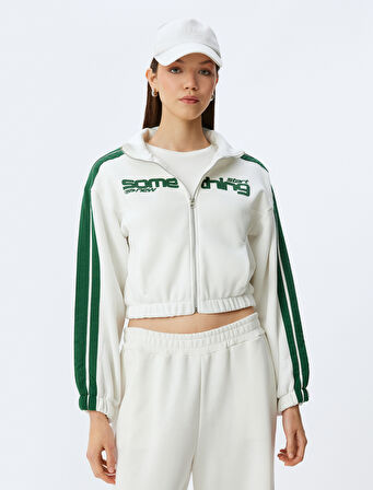 Crop Dik Yaka Biyeli Cep Detaylı Kolej Baskılı Fermuarlı Sweatshirt