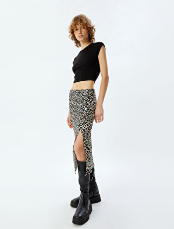 Leopar Desenli Midi Drapeli Yırtmaç Detaylı Etek Bürümcük