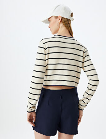 Crop Hırka Düğmeli Bisiklet Yaka Uzun Kollu Renk Bloklu