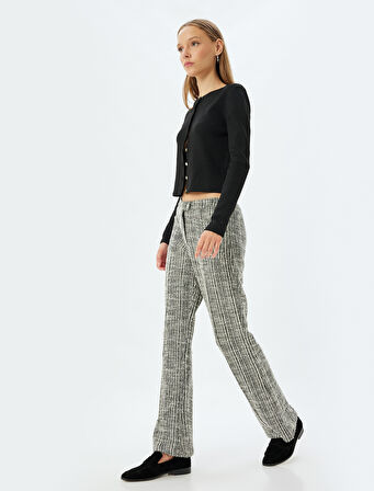 Yüksek Bel Pantolon Düğmeli Düz Paça Dokulu Cep Detaylı