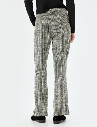 Yüksek Bel Pantolon Düğmeli Düz Paça Dokulu Cep Detaylı