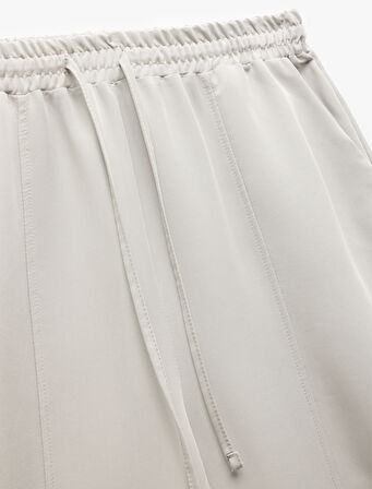 Modal Kumaş Beli Lastikli Bağlamalı Cepli Balon Fit Pantolon