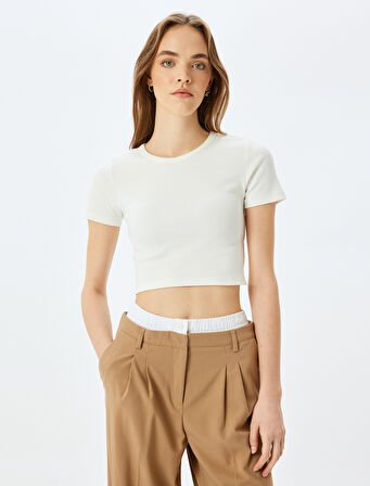 Basic Kısa Kollu Bisiklet Yaka Slim Fit Crop Kaşkorse Tişört