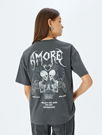 Bisiklet Yaka Arkası Kuru Kafa Baskılı Oversize Kısa Kollu Tişört