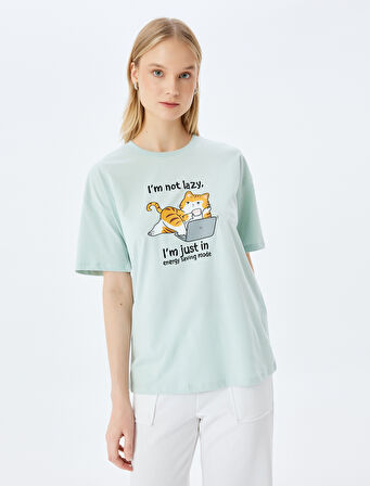 Kedi Baskılı Bisiklet Yaka Kısa Kollu Rahat Kalıp Tişört