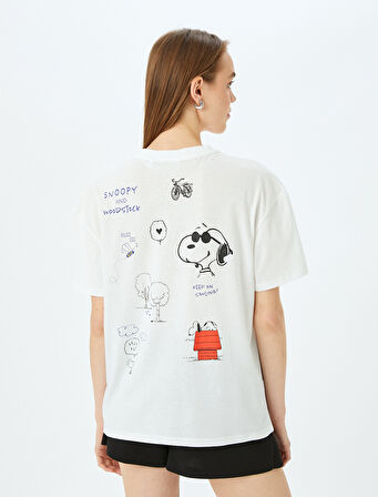 Snoopy Baskılı Lisanslı Bisiklet Yaka Kısa Kollu Oversize Tişört