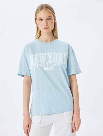 Kolej Baskılı Bisiklet Yaka Kısa Kollu Rahat Kalıp Tişört