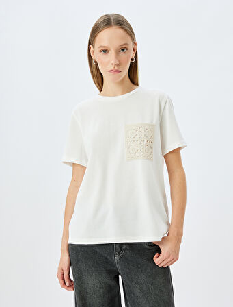 Bisiklet Yaka Etnik Aplike Cep Detaylı Kısa Kollu Tişört