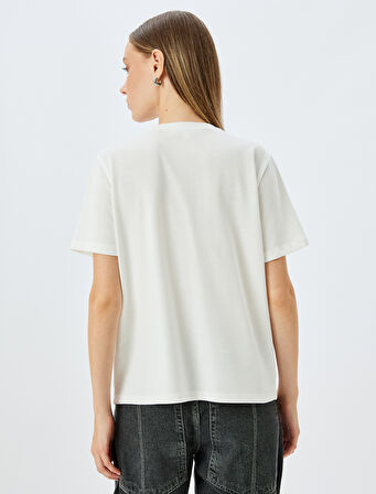 Bisiklet Yaka Etnik Aplike Cep Detaylı Kısa Kollu Tişört