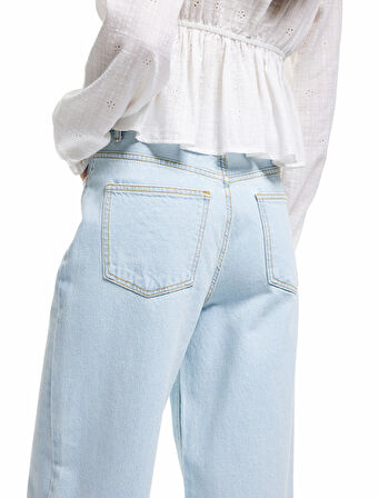Pamuklu Düğmeli Cepli Normal Bel Crop Geniş Paça Jean Pantolon - Wide Leg Jean