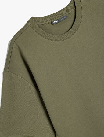 Basic Bisiklet Yaka Pamuklu Tok Kumaş Kısa Kollu Oversize Tişört