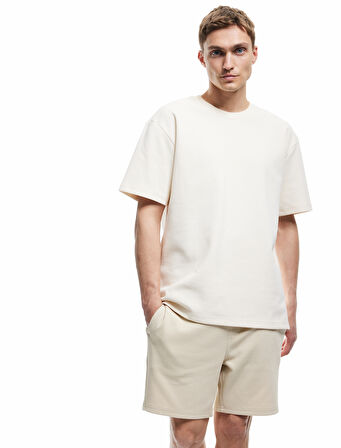 Cep Detaylı Pike Kumaş Beli Lastikli Bermuda Şort