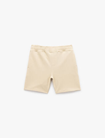 Cep Detaylı Pike Kumaş Beli Lastikli Bermuda Şort