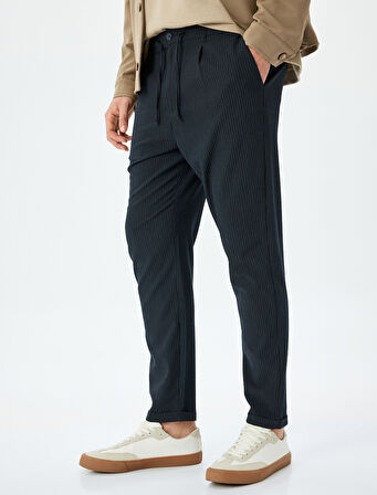 Katlamalı Paça Viskon Karışımlı Düğmeli Beli Bağcıklı Slim Fit Pantolon