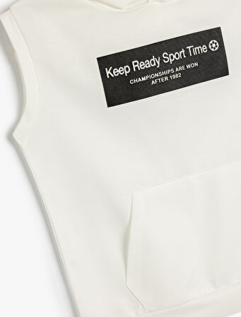 Oversize Kapşonlu Sweatshirt Kolsuz Slogan Baskılı Kanguru Cepli