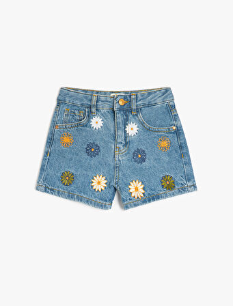 Çiçek Nakış Detaylı Cepli Pamuklu Denim Şort