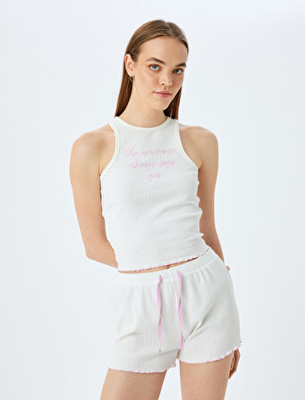 Pamuklu Nakış Detaylı Halter Yaka Pijama Üstü