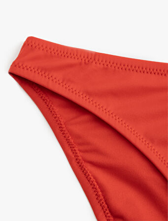 Astarlı Standart Bel Slip Bikini Altı