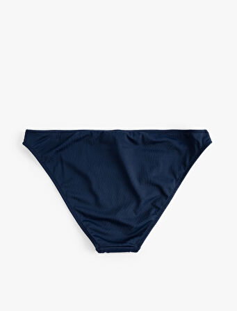 Astarlı Mat Kumaş Bikini Altı