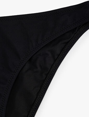 Astarlı Basic Bikini Altı