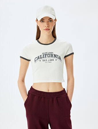 Kolej Baskılı Biyeli Kısa Kollu Bisiklet Yaka Crop Tişört